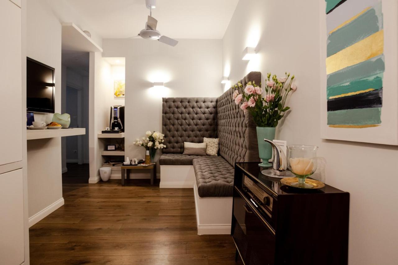 Eighty Four Luxury Rooms Рим Экстерьер фото
